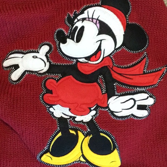New Women's Disney sweater and scarf - Picture 5 of 5